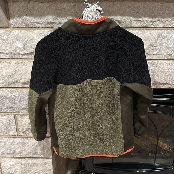 Old Navy Active boys fleece/sherpa zipper jacket size L (10-12) - Picture 8 of 8